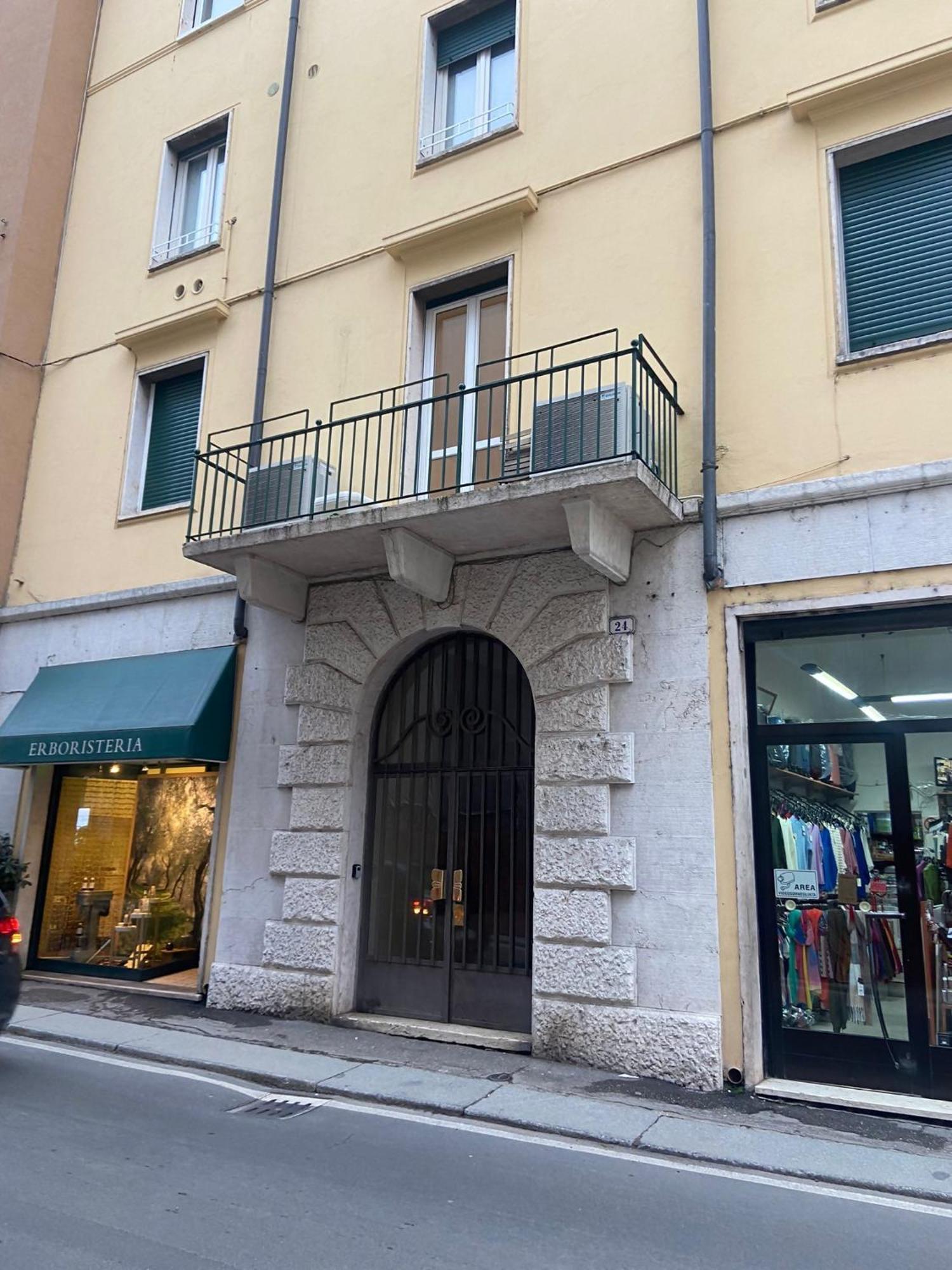 Destiny Home 8 Verona Veronetta Bagian luar foto